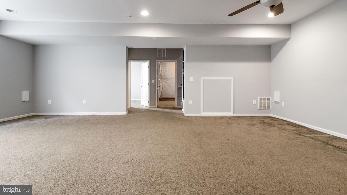 15553 Admiral Baker Circle photo 42