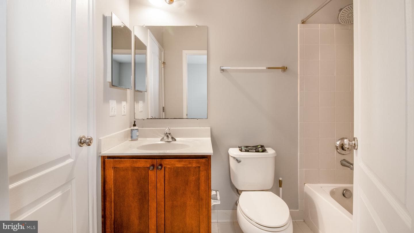 15553 Admiral Baker Circle photo 46