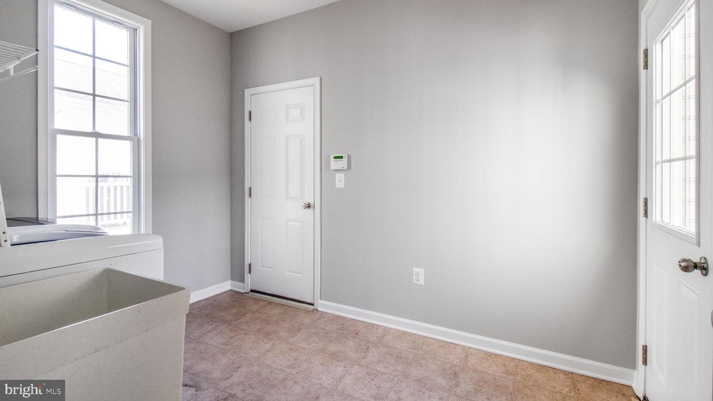 15553 Admiral Baker Circle photo 48