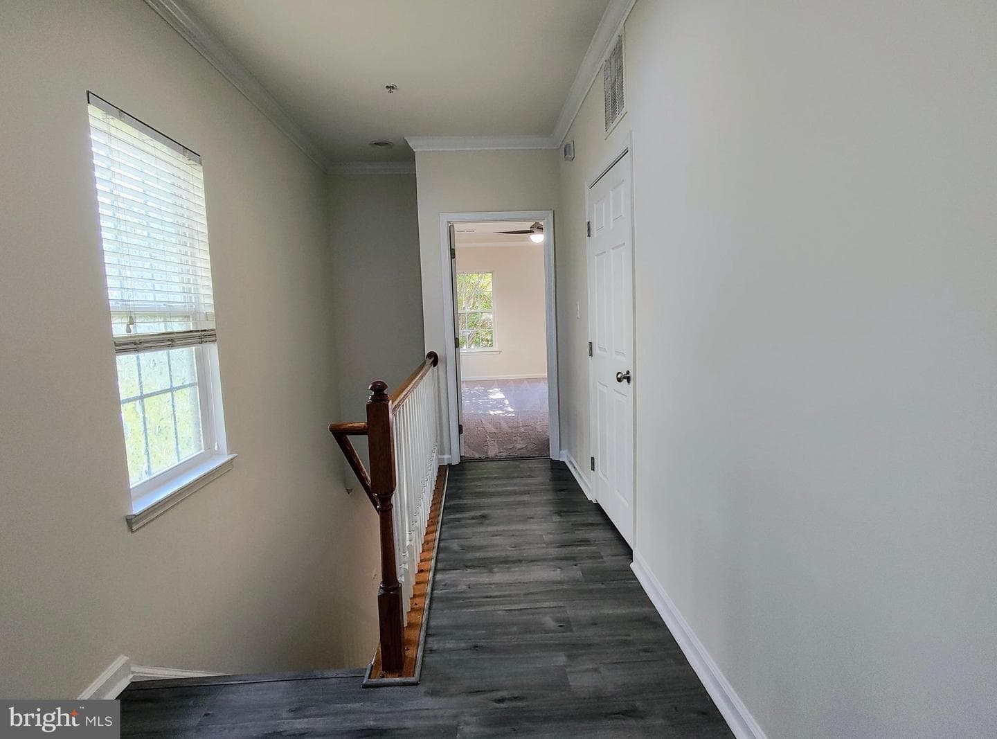 2459 Eastbourne Drive photo 16
