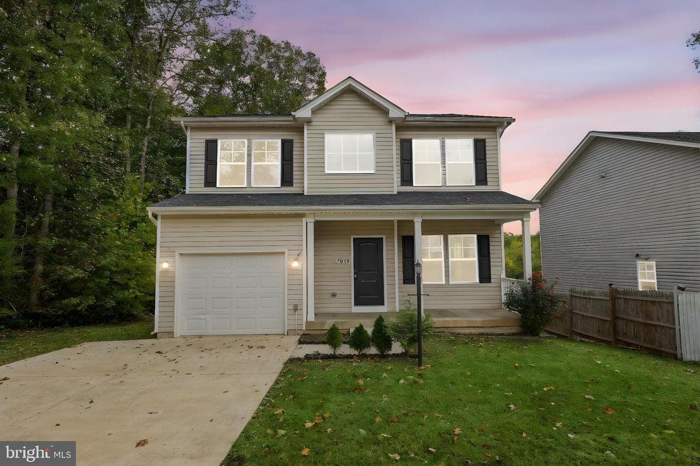 7810 Oak Street photo 2