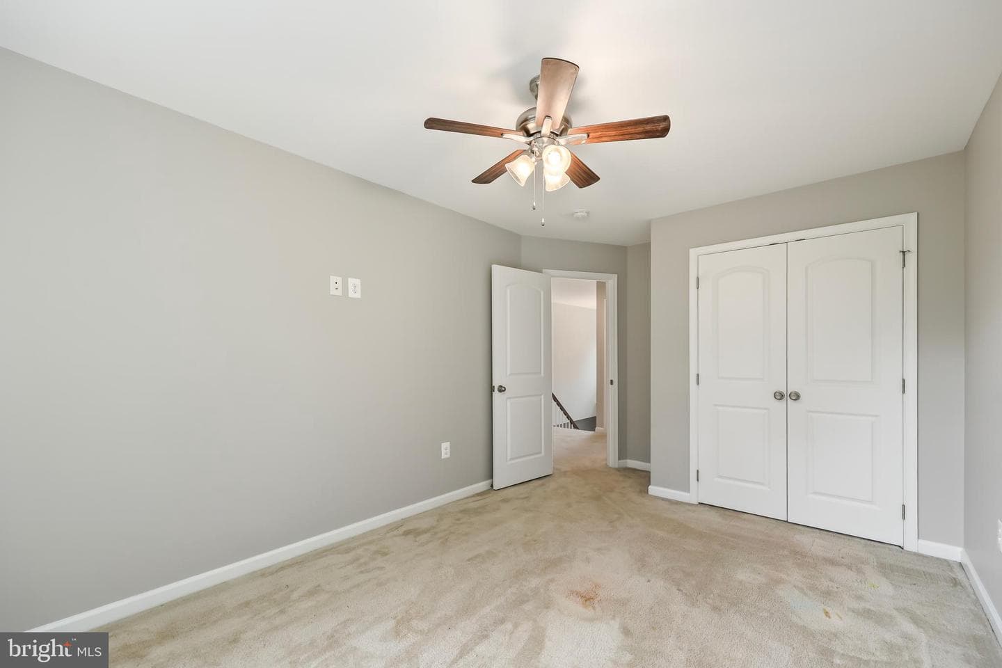 7810 Oak Street photo 25
