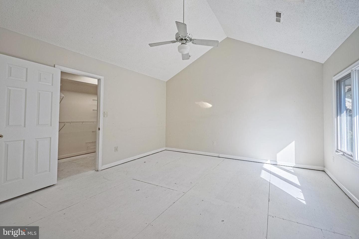 14652 Pratt Street photo 24