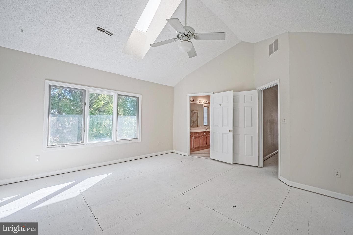 14652 Pratt Street photo 25