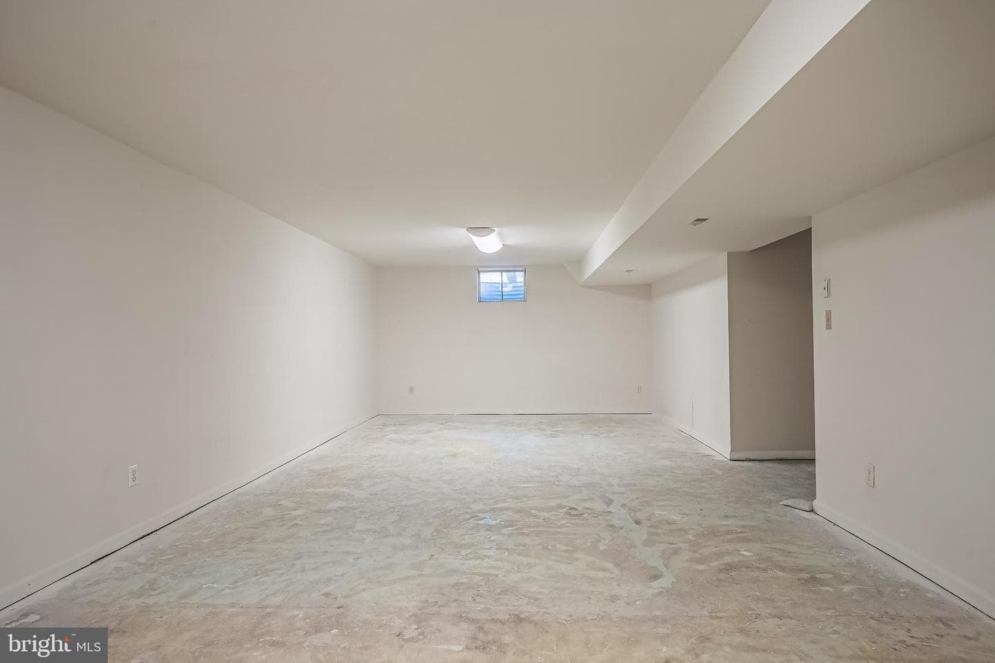 14652 Pratt Street photo 42
