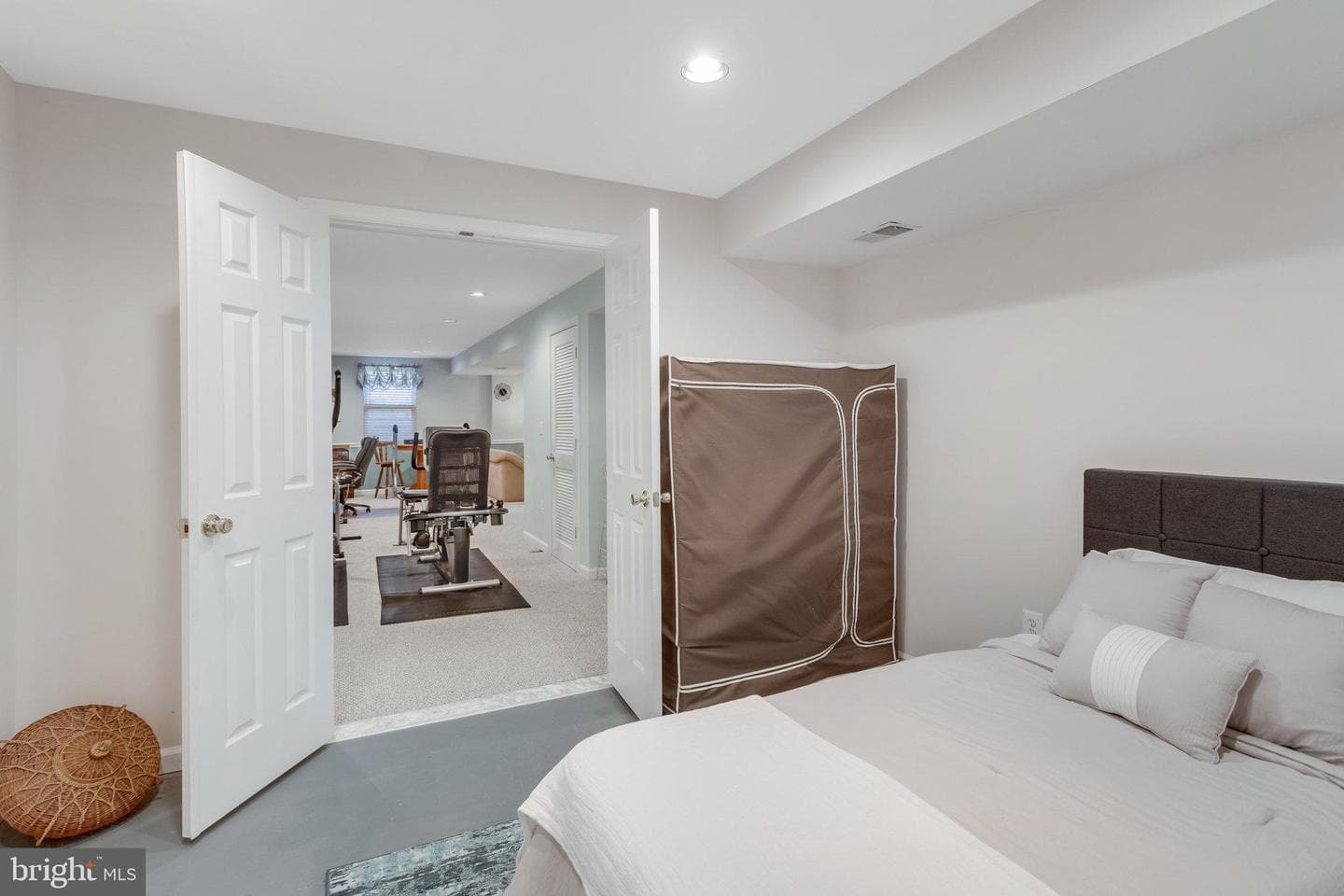 5819 Moonbeam Drive photo 41