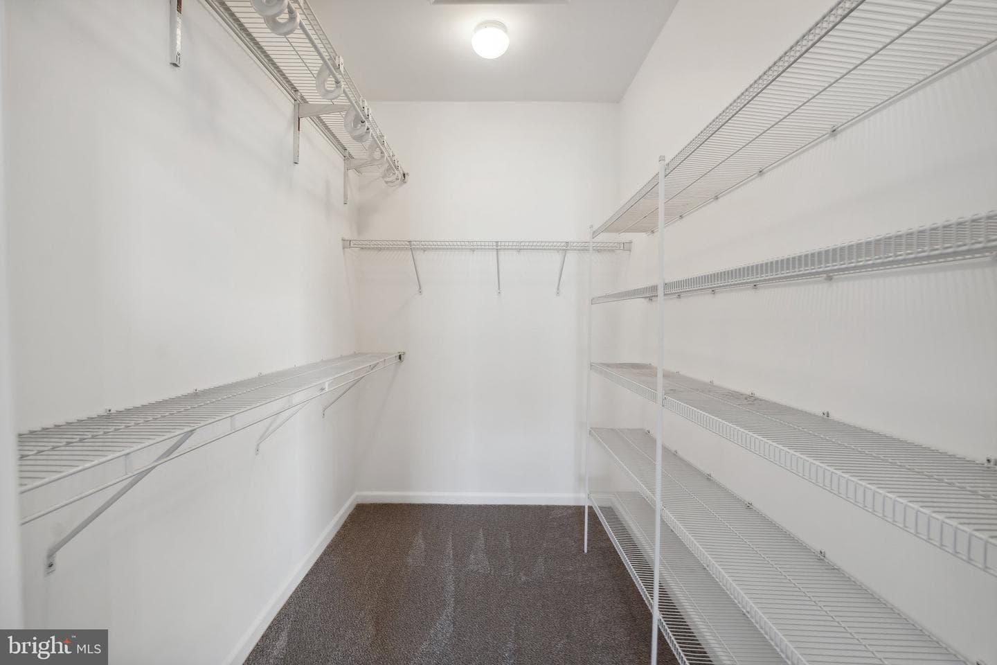 2102 Abbottsbury Way photo 20