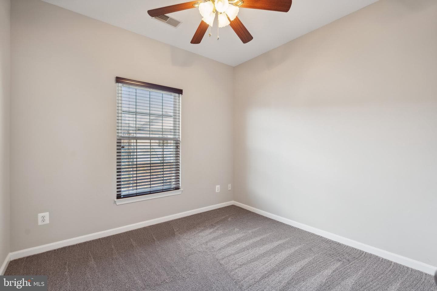 2102 Abbottsbury Way photo 23