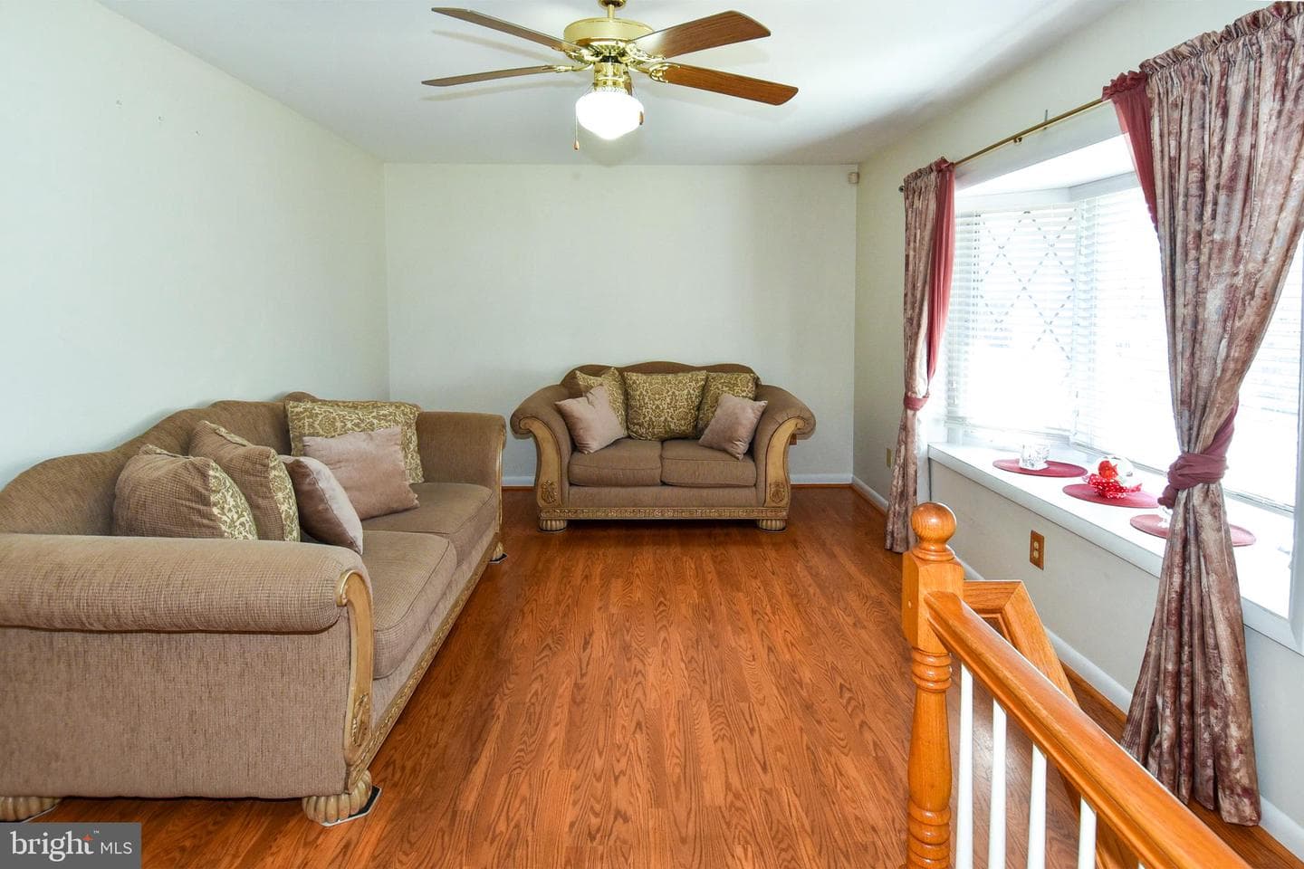 14223 Bismark Avenue photo 2