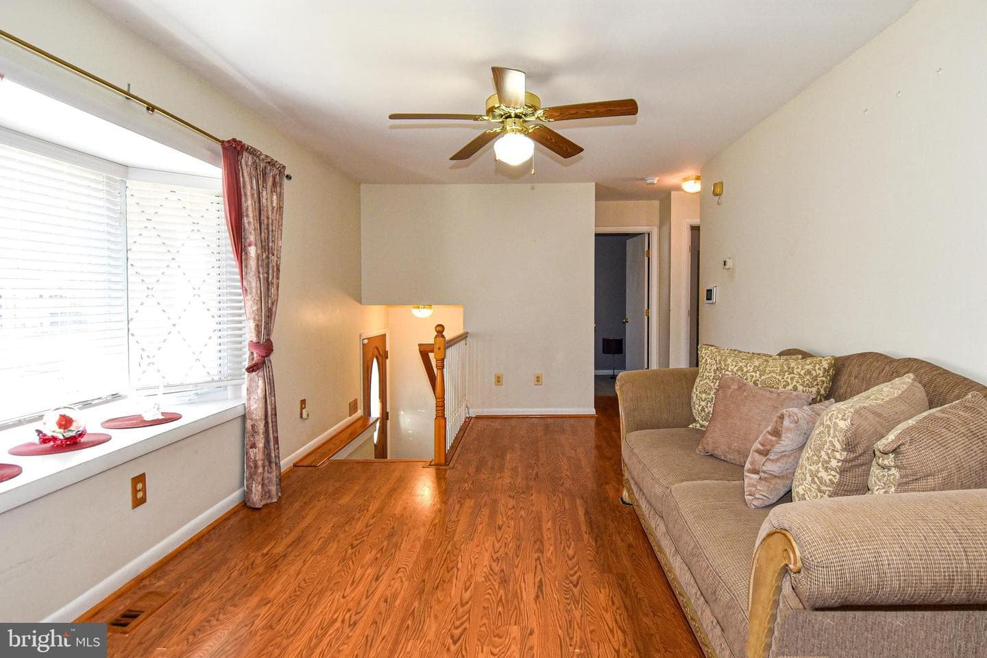 14223 Bismark Avenue photo 5