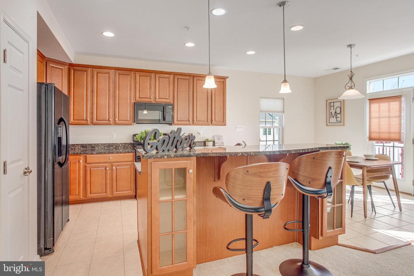15053 Leicestershire Street photo 11