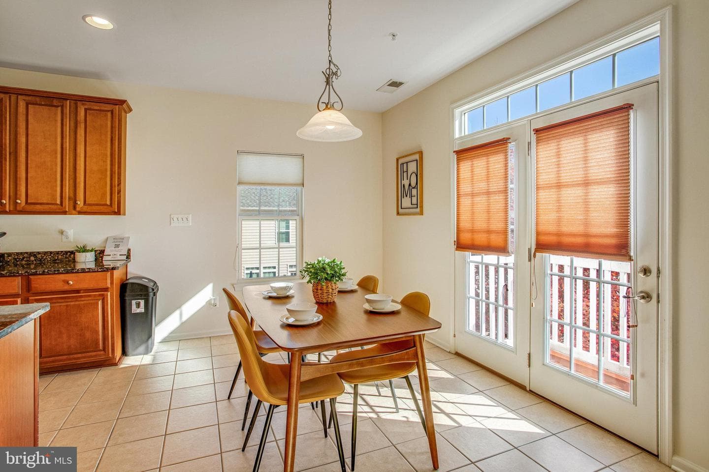 15053 Leicestershire Street photo 12