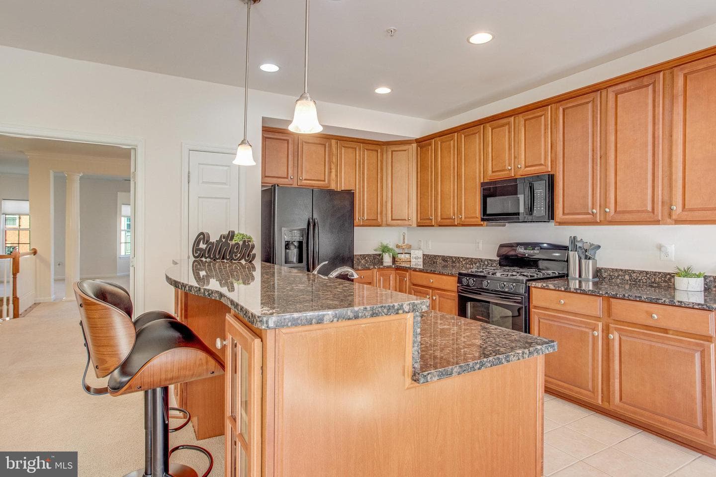 15053 Leicestershire Street photo 13