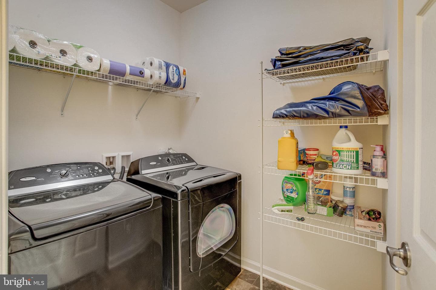 15053 Leicestershire Street photo 28
