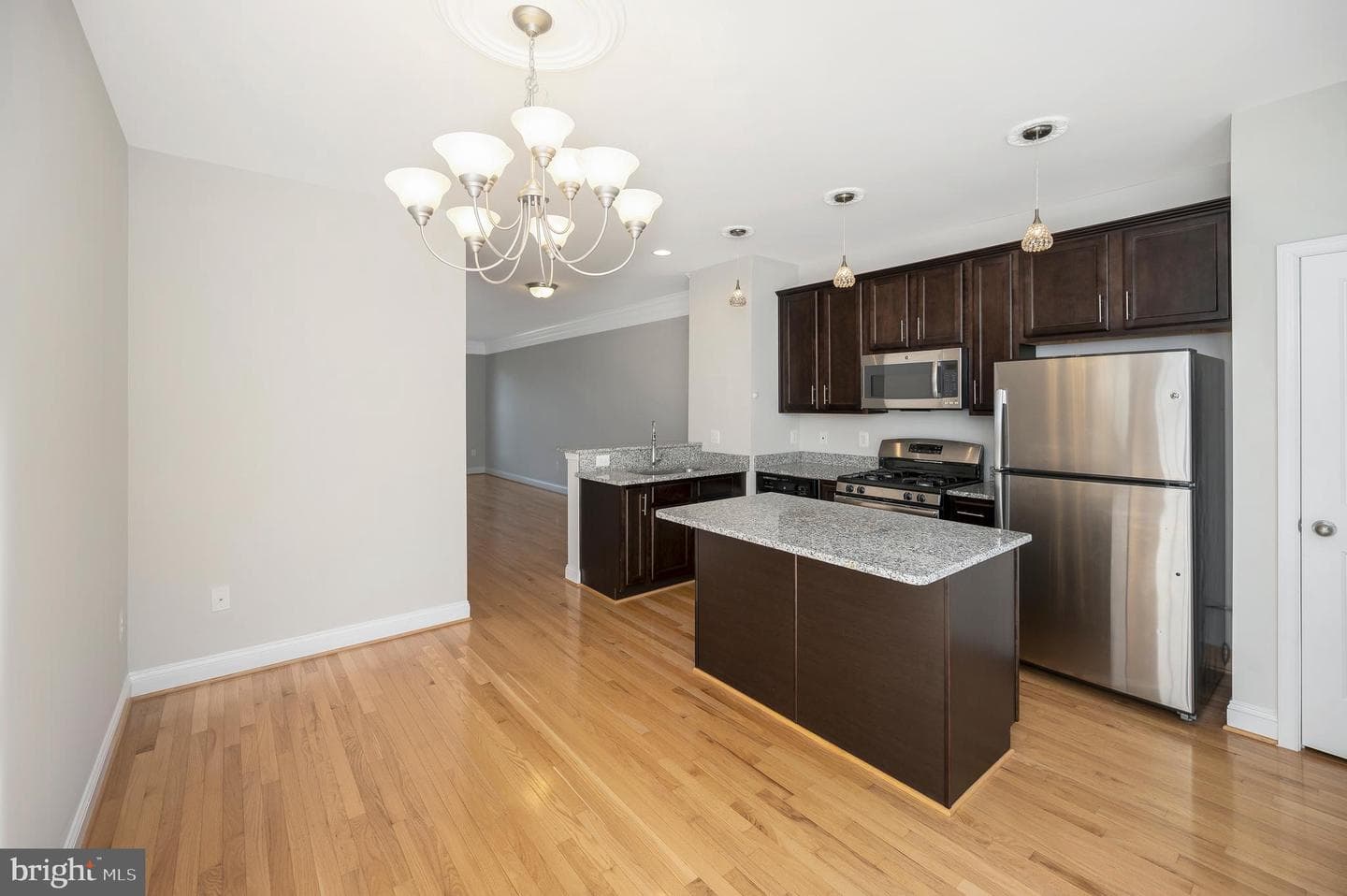 4602 Potomac Highlands Circle photo 12