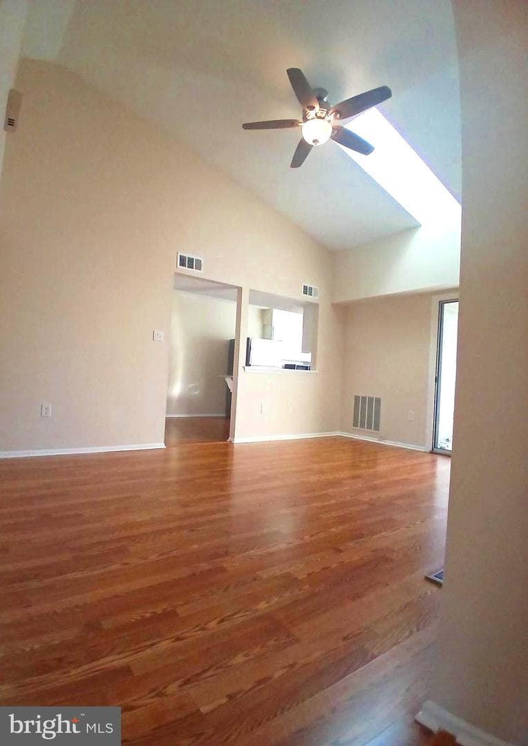 2766 Bordeaux Place photo 3