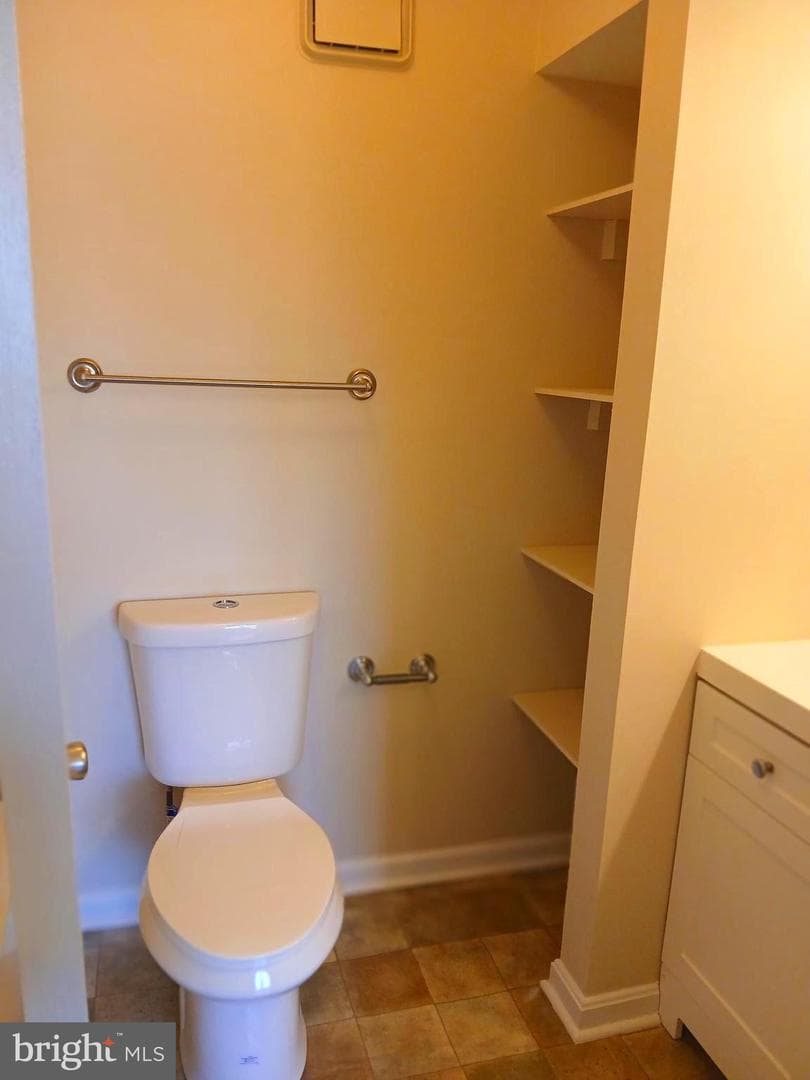 2766 Bordeaux Place photo 34