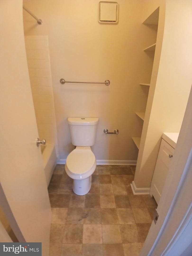 2766 Bordeaux Place photo 37