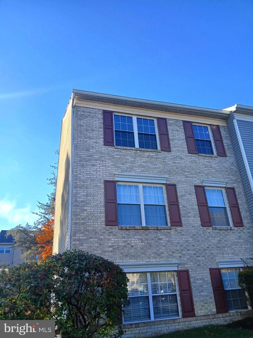 2766 Bordeaux Place photo 6