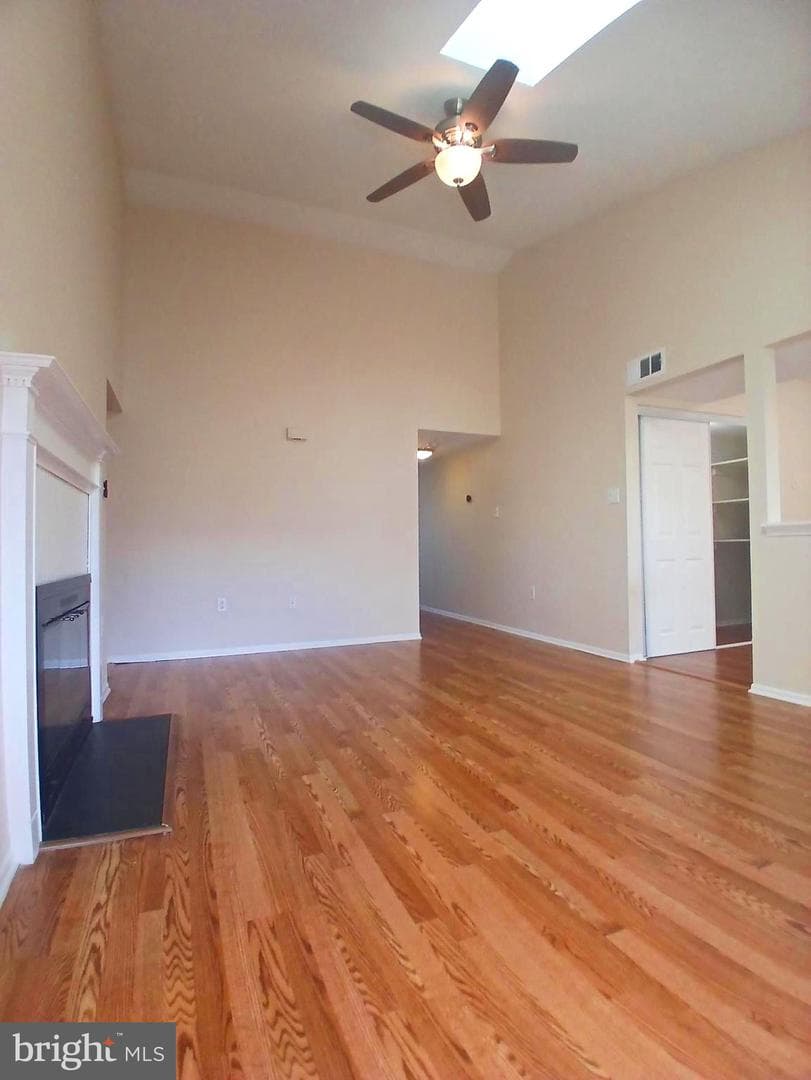 2766 Bordeaux Place photo 8