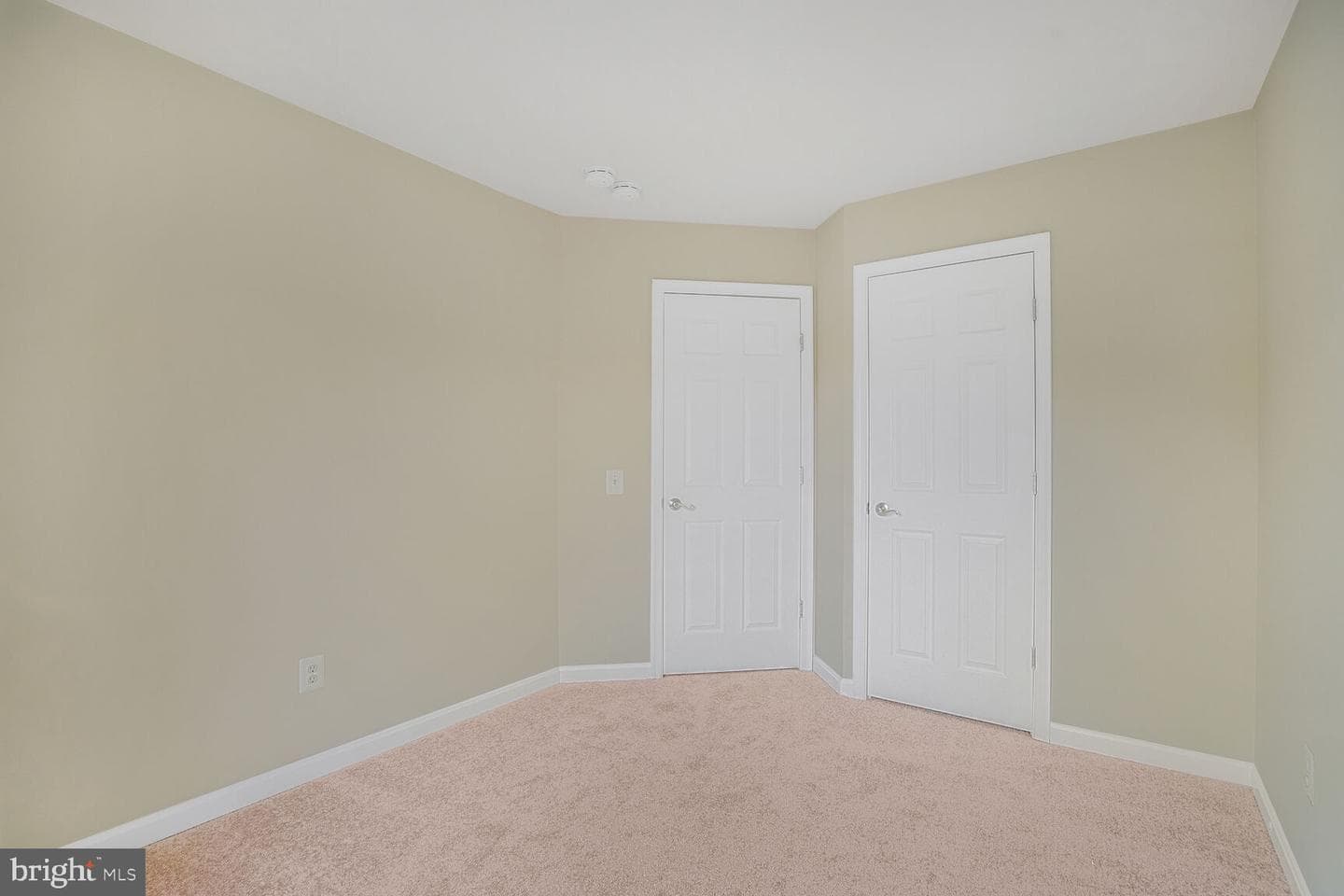 4445 Torrence Place photo 14