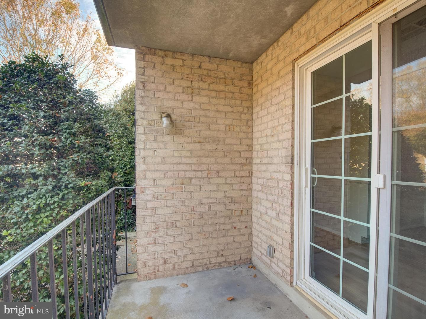 1523 Colonial Drive #104 photo 17