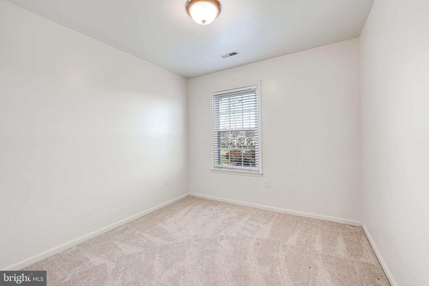 15593 Traverser Court photo 22