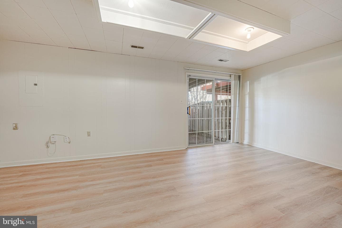15593 Traverser Court photo 25