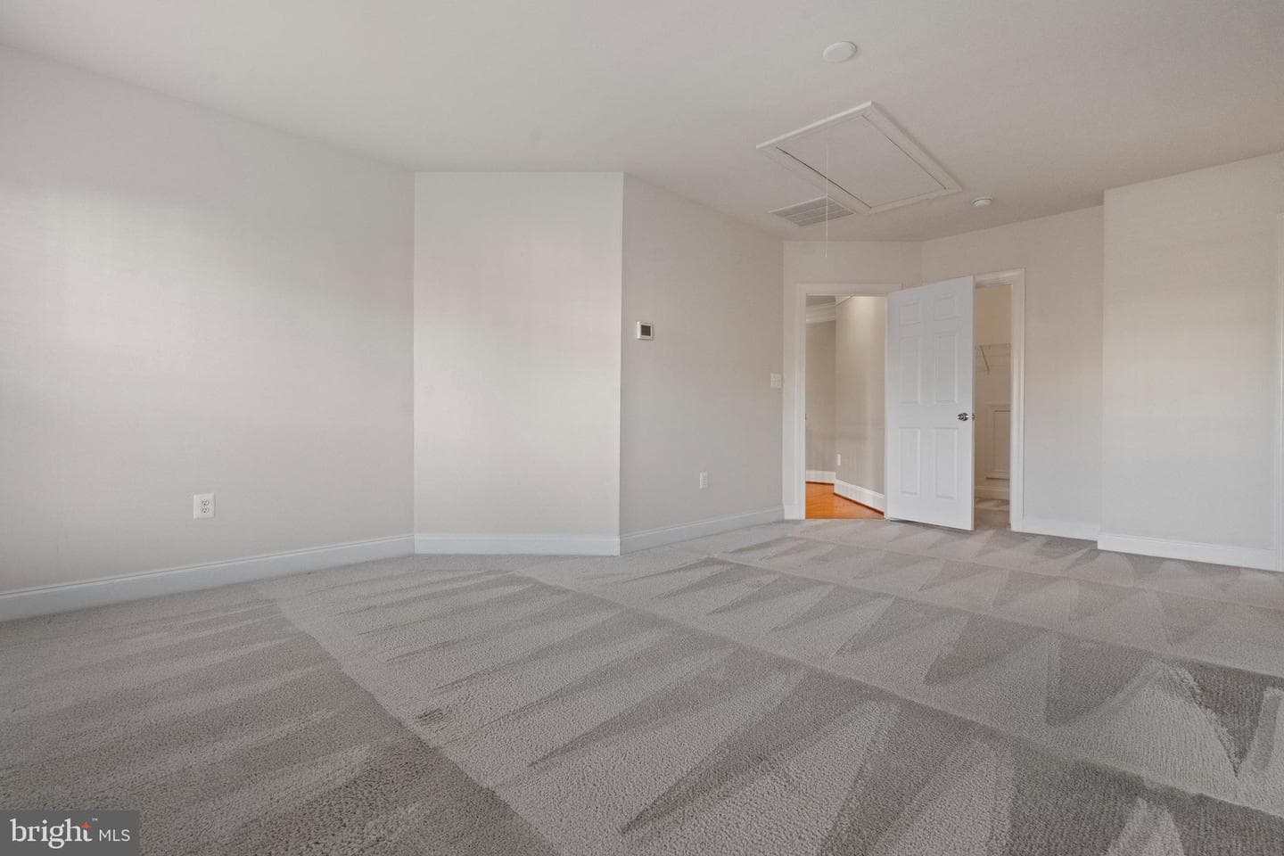 14410 Broadwinged Drive photo 32