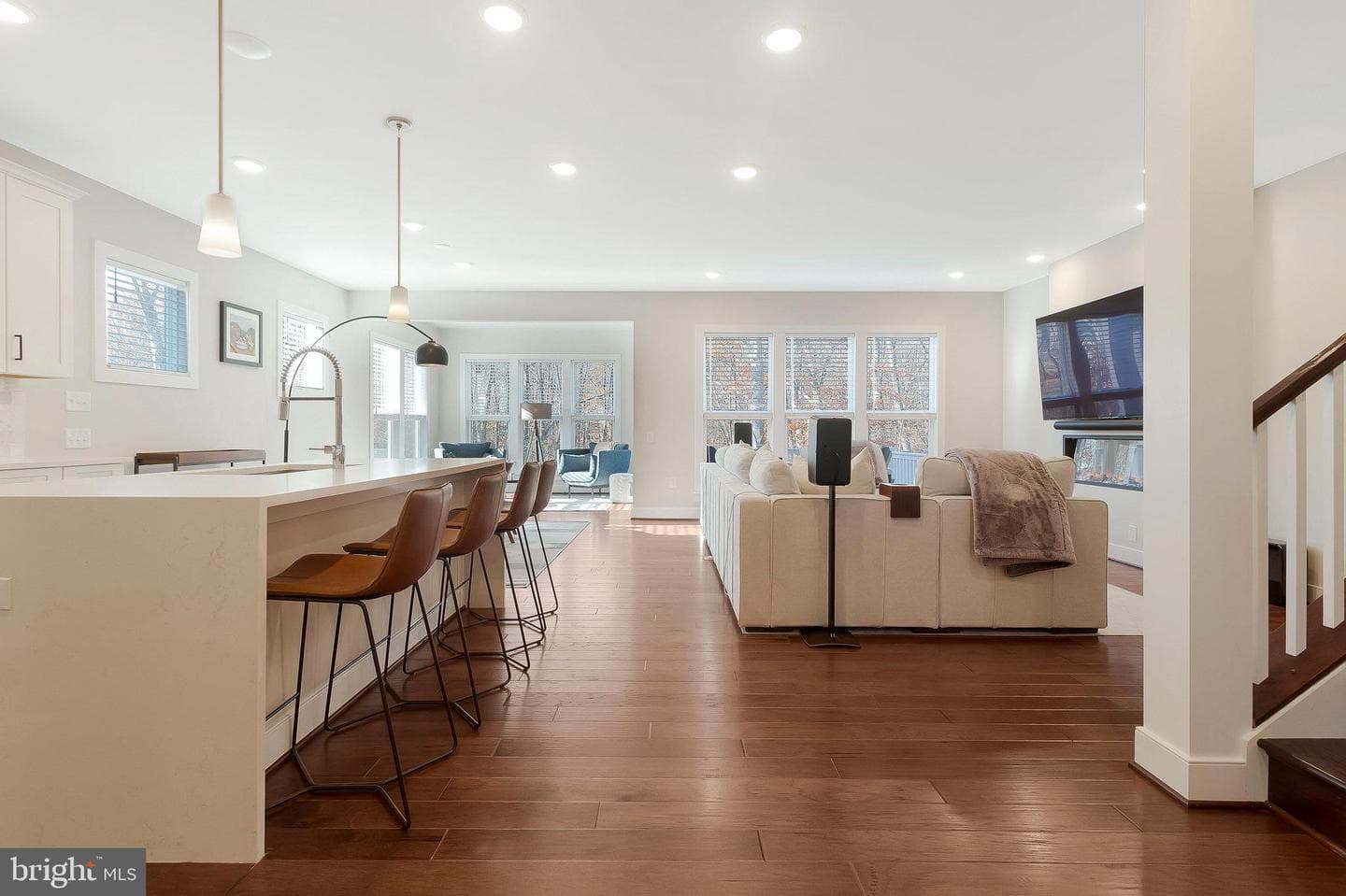 2024 Silver Sycamore Lane photo 14