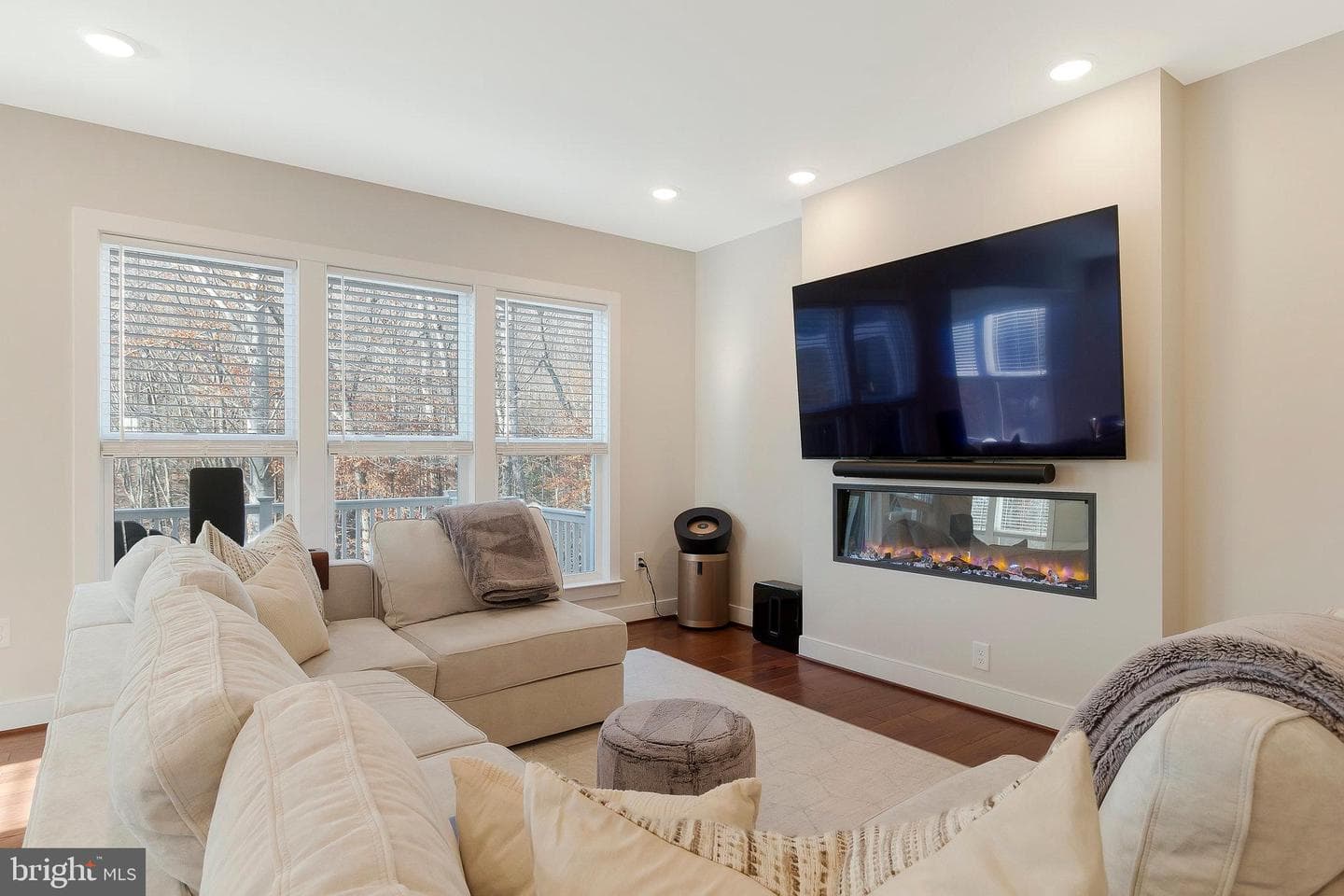 2024 Silver Sycamore Lane photo 15