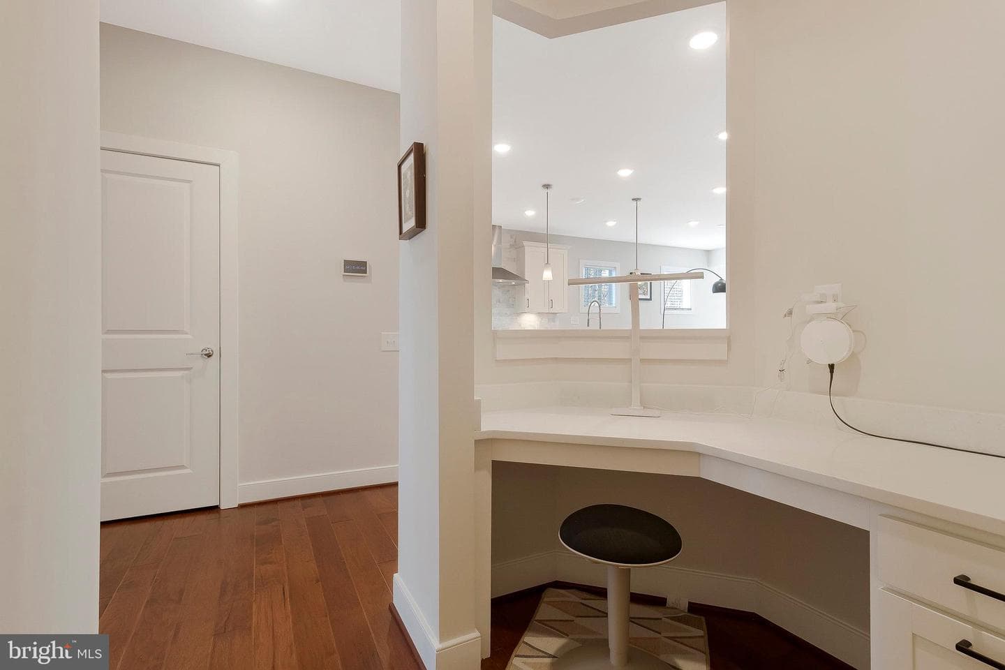 2024 Silver Sycamore Lane photo 25