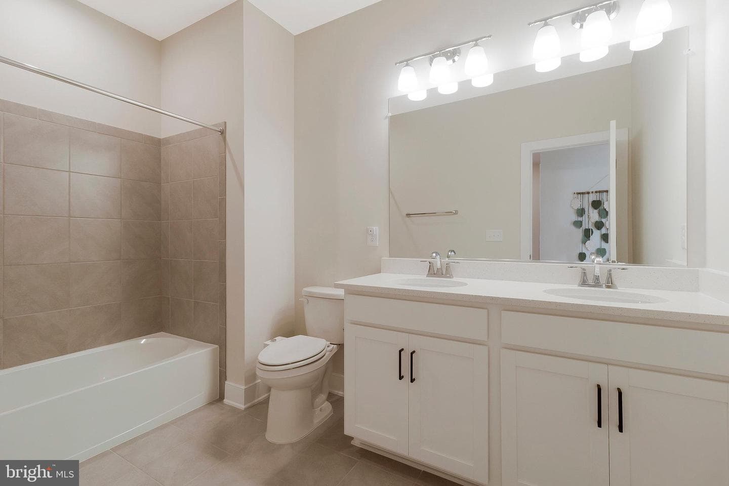 2024 Silver Sycamore Lane photo 37
