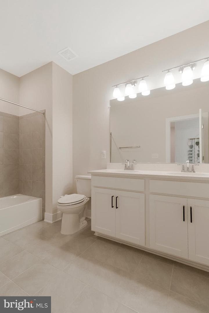 2024 Silver Sycamore Lane photo 38