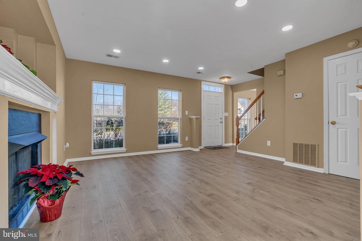3345 Mountain Laurel Loop photo 4