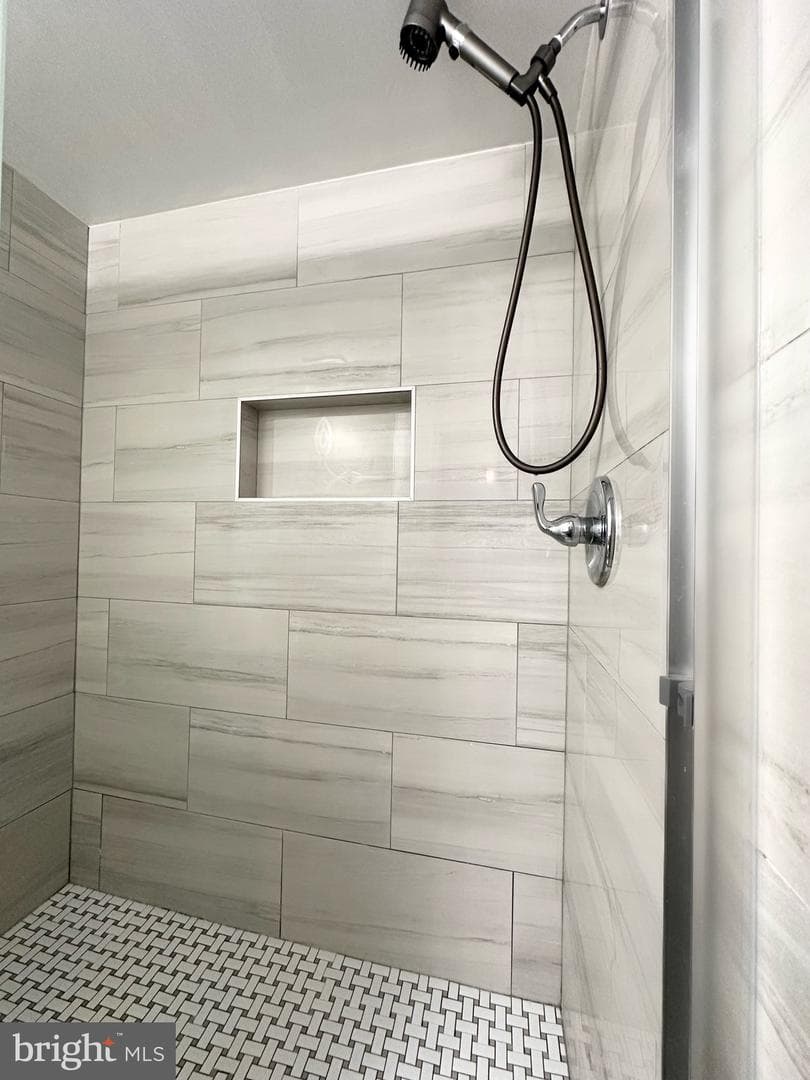 12189 Chaucer Lane #12189 photo 16