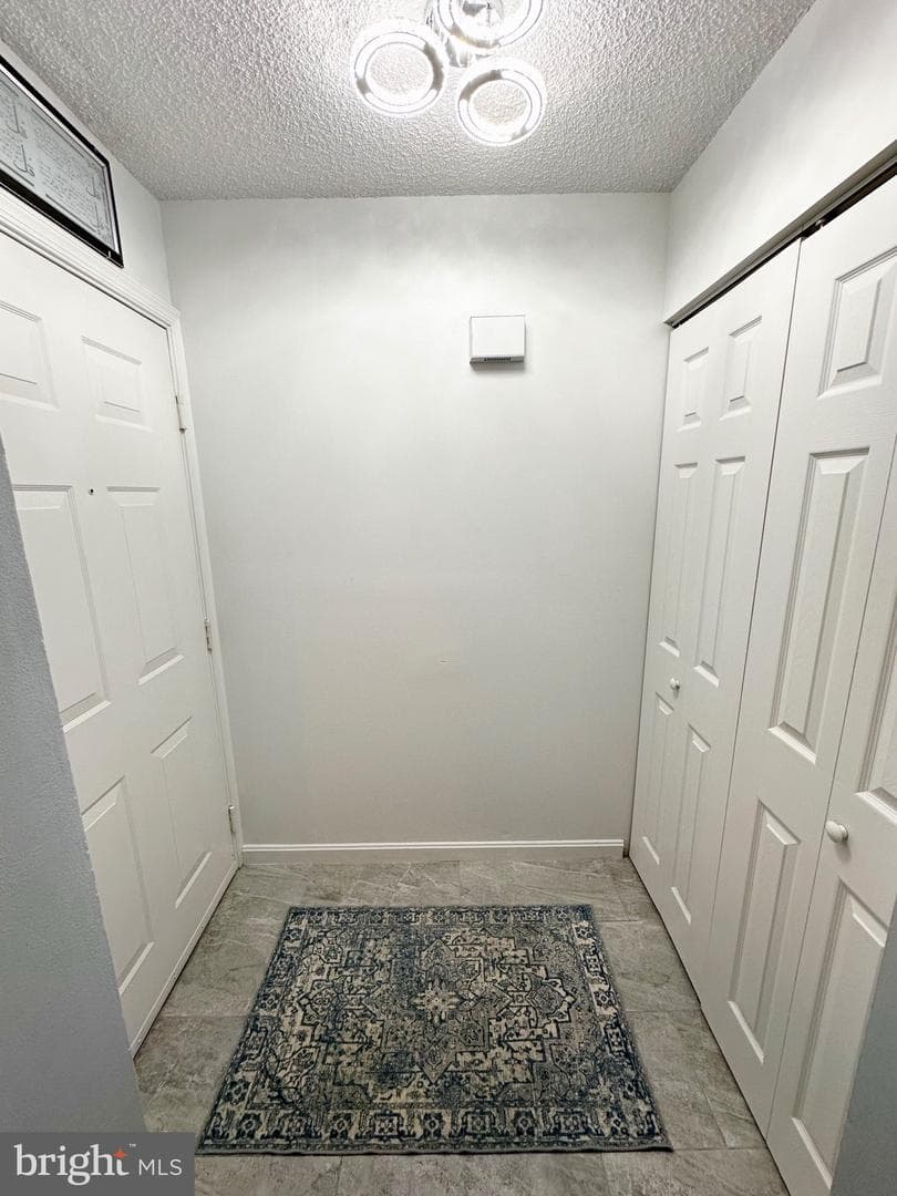 12189 Chaucer Lane #12189 photo 2
