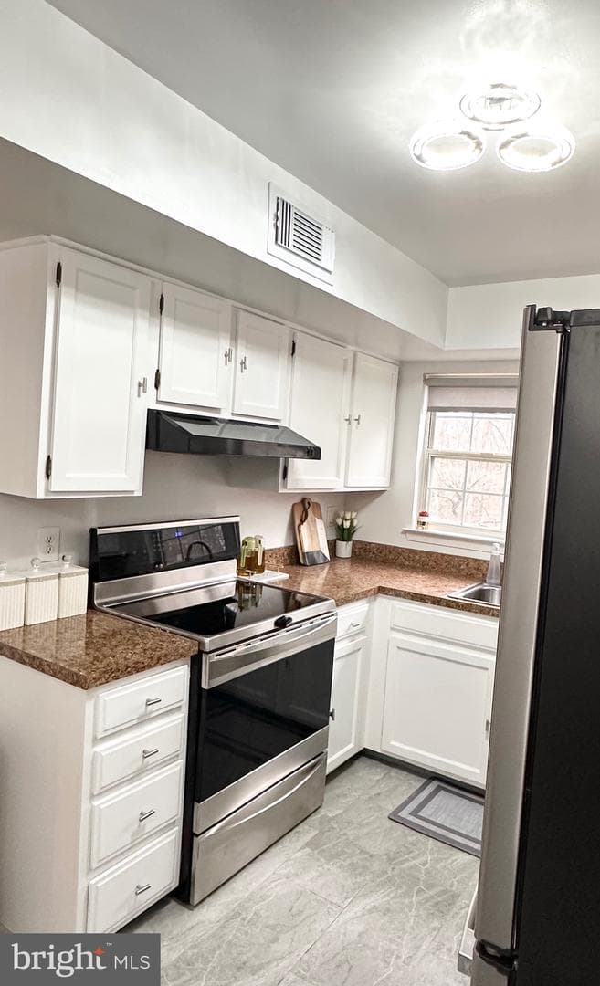 12189 Chaucer Lane #12189 photo 7