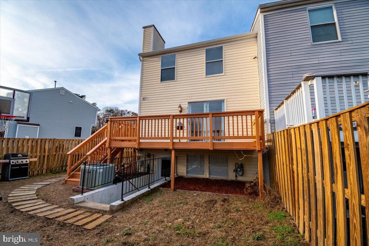 1823 Tilletson Place photo 10