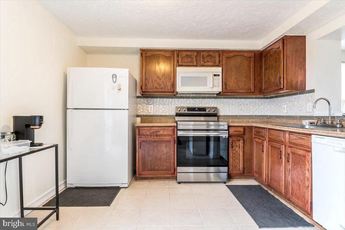 1823 Tilletson Place photo 15