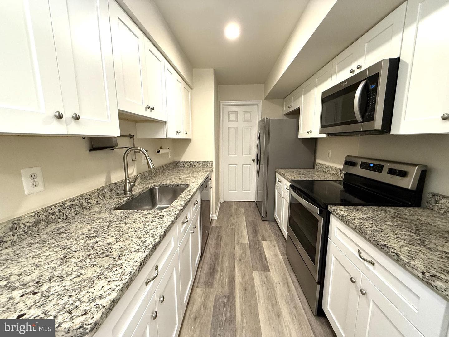 12331 Wadsworth Way photo 11