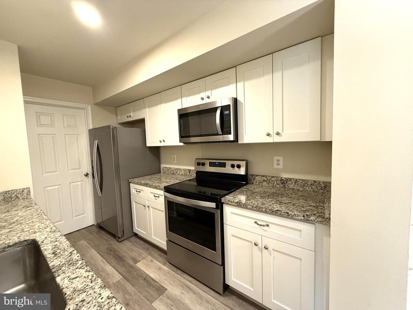 12331 Wadsworth Way photo 13