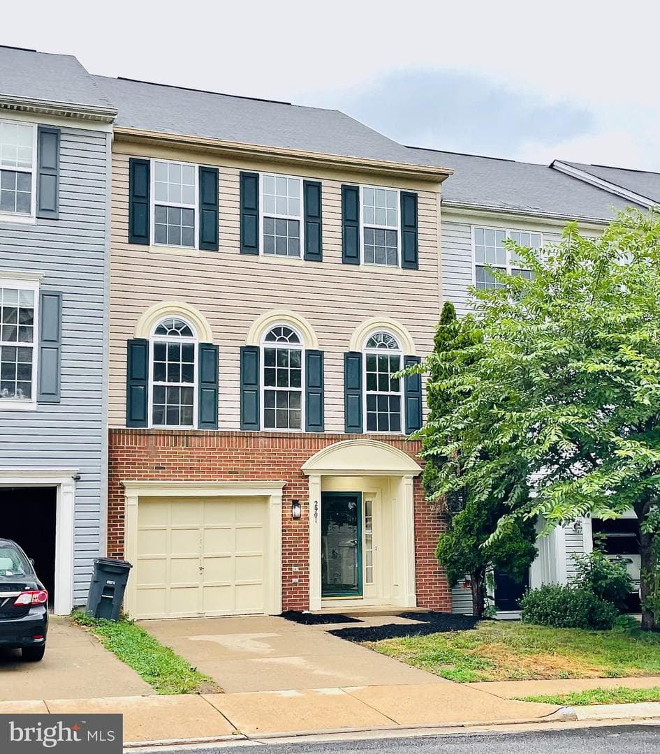 2901 Stockholm Way photo 2