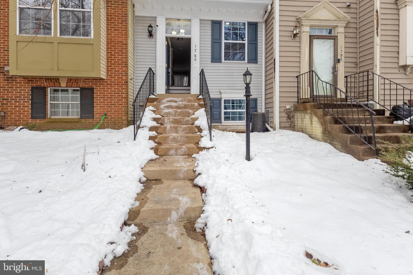 1789 Wigglesworth Way