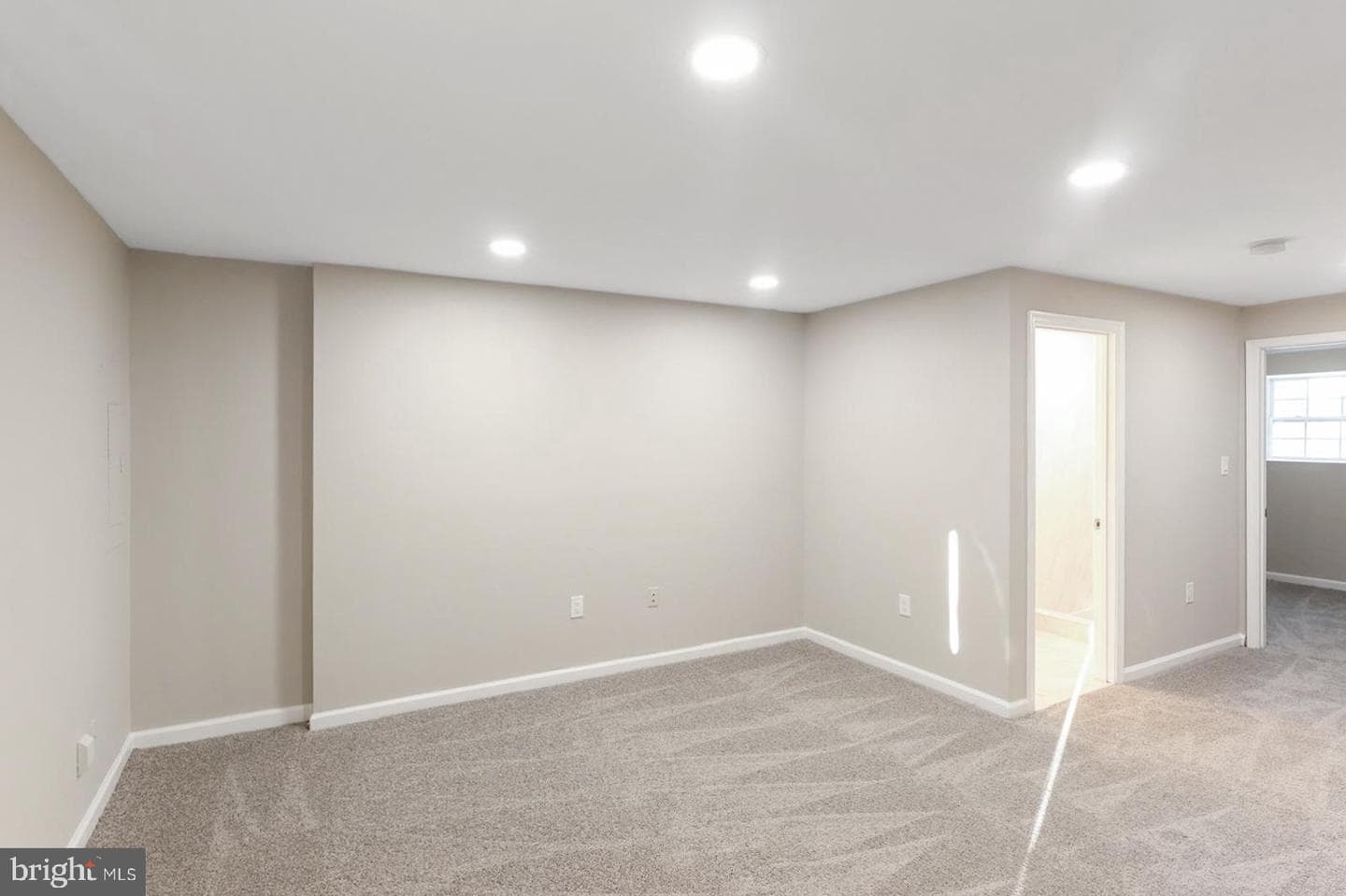 1789 Wigglesworth Way photo 11