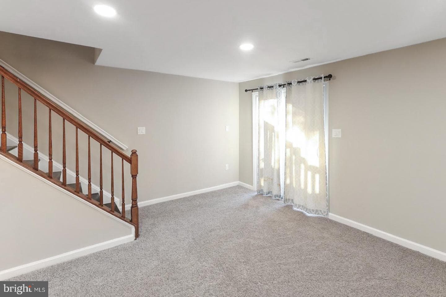 1789 Wigglesworth Way photo 12