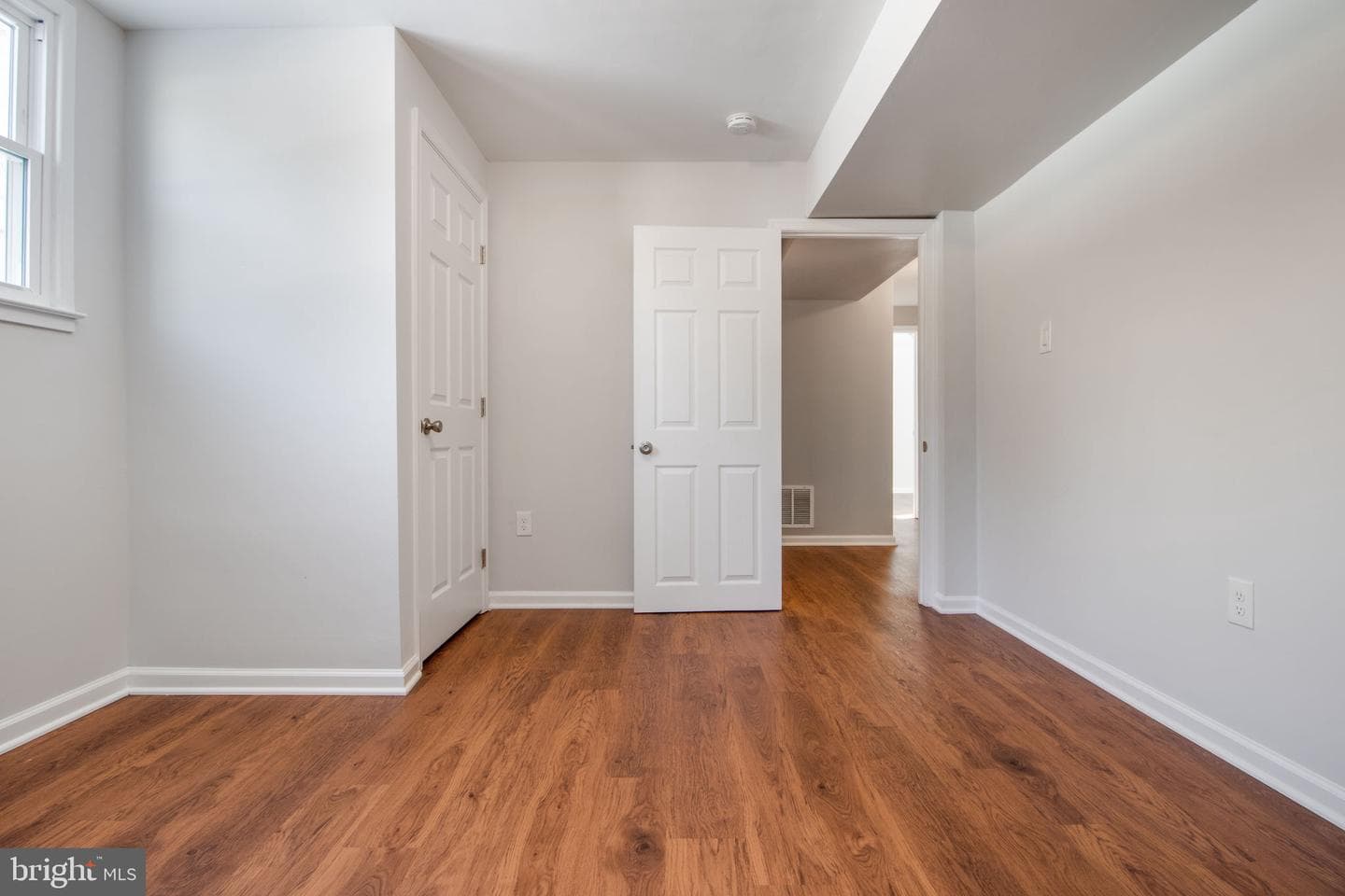 9702 Lomond Drive photo 28