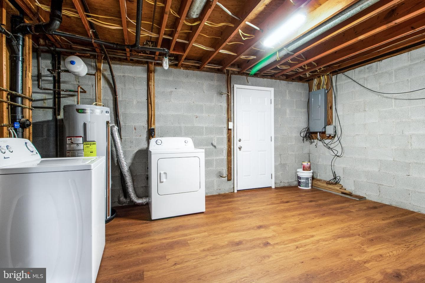 9702 Lomond Drive photo 33