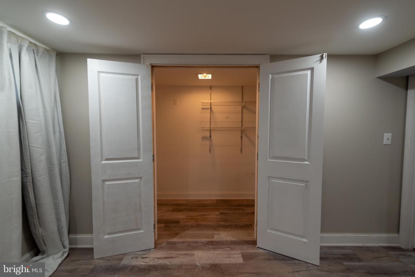 1405 Woodside Drive photo 18