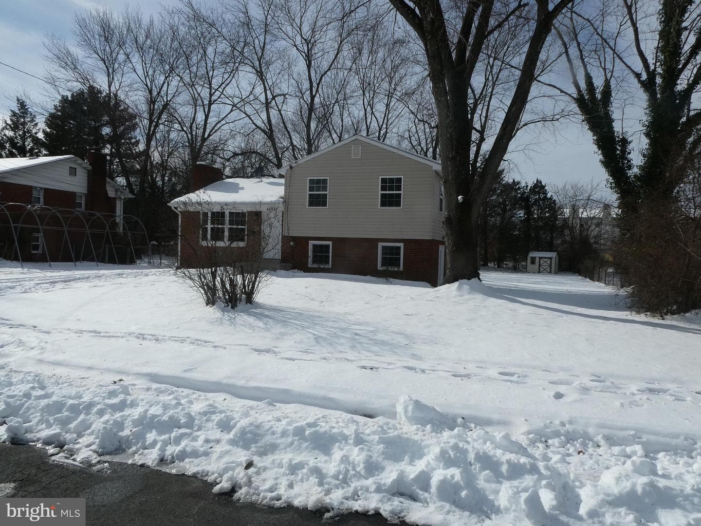 7908 Lomond Court photo 43